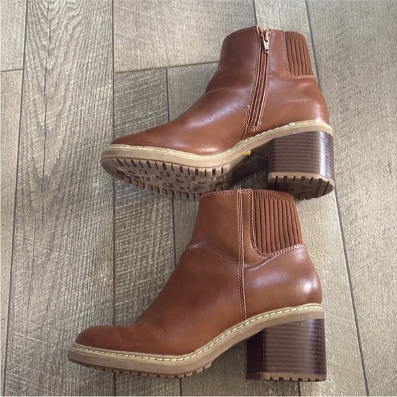 A New Day Size 7.5 Brown Aubree Ankle Boots. - Picture 8 of 9